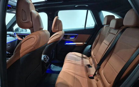 Mercedes-Benz GLC, 2025 год, 7 300 000 рублей, 15 фотография