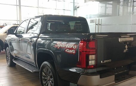 Mitsubishi L200, 2025 год, 6 200 000 рублей, 7 фотография