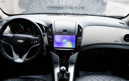 Chevrolet Cruze II, 2013 год, 606 300 рублей, 13 фотография