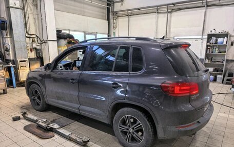 Volkswagen Tiguan I, 2016 год, 1 497 000 рублей, 2 фотография
