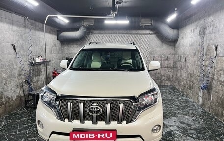 Toyota Land Cruiser Prado 150 рестайлинг 2, 2016 год, 5 150 000 рублей, 2 фотография