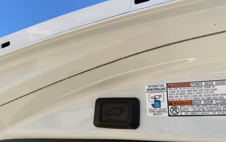 Toyota RAV4, 2017 год, 2 300 000 рублей, 18 фотография