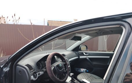 Skoda Octavia, 2011 год, 4 фотография