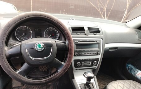 Skoda Octavia, 2011 год, 6 фотография