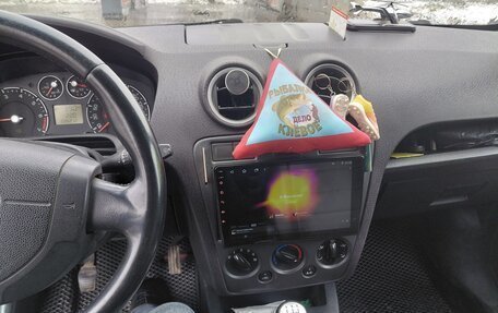 Ford Fusion I, 2007 год, 490 000 рублей, 10 фотография