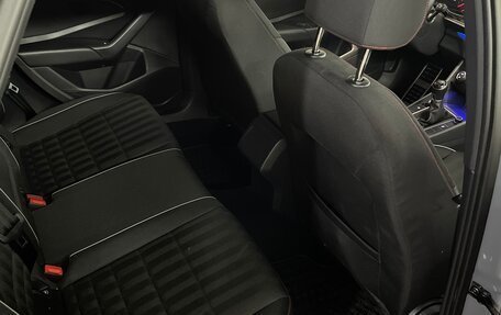 Volkswagen Jetta VII, 2020 год, 1 950 000 рублей, 7 фотография