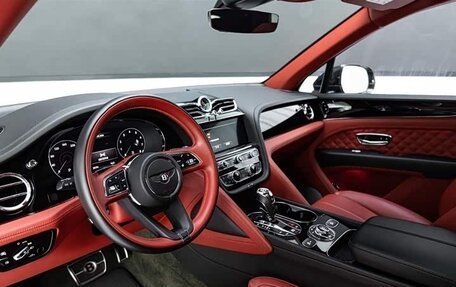 Bentley Bentayga I, 2026 год, 39 973 000 рублей, 11 фотография