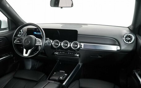 Mercedes-Benz GLB, 2020 год, 3 040 000 рублей, 10 фотография