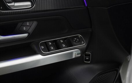 Mercedes-Benz GLB, 2020 год, 3 040 000 рублей, 14 фотография