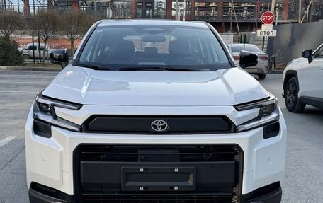 Toyota RAV4, 2026 год, 4 099 000 рублей, 2 фотография