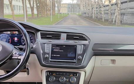 Volkswagen Tiguan II, 2017 год, 2 675 000 рублей, 6 фотография