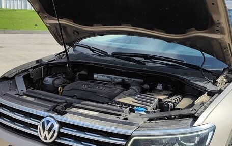 Volkswagen Tiguan II, 2017 год, 2 675 000 рублей, 9 фотография