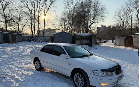 Toyota Camry V40, 2001 год, 500 000 рублей, 2 фотография