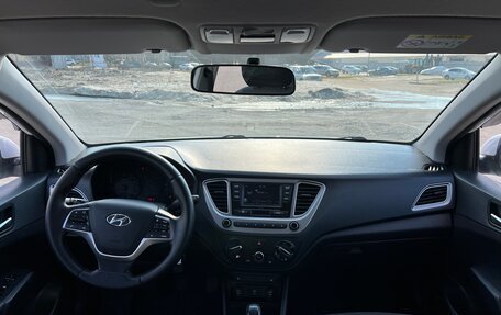 Hyundai Solaris II рестайлинг, 2021 год, 1 365 000 рублей, 9 фотография