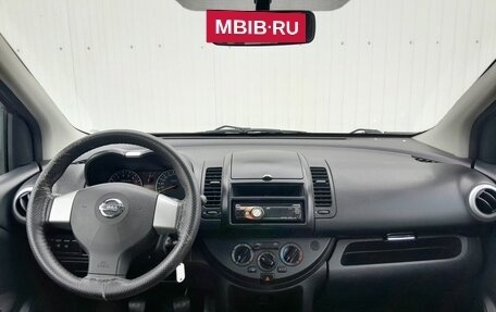 Nissan Note II рестайлинг, 2011 год, 649 000 рублей, 11 фотография