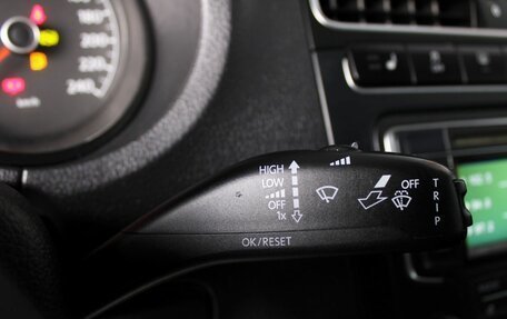 Volkswagen Polo VI (EU Market), 2013 год, 930 000 рублей, 14 фотография