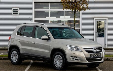 Volkswagen Tiguan I, 2010 год, 1 095 000 рублей, 3 фотография