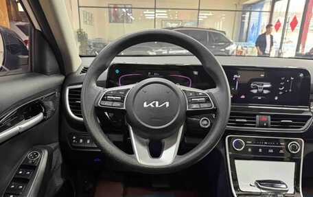 KIA Seltos I, 2024 год, 1 858 900 рублей, 5 фотография