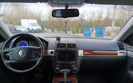 Volkswagen Touareg III, 2010 год, 1 650 000 рублей, 9 фотография