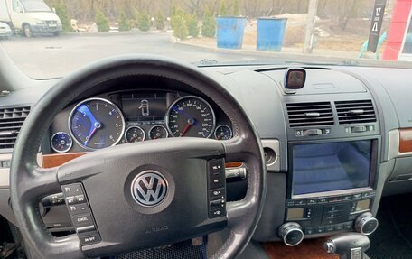 Volkswagen Touareg III, 2010 год, 1 650 000 рублей, 10 фотография
