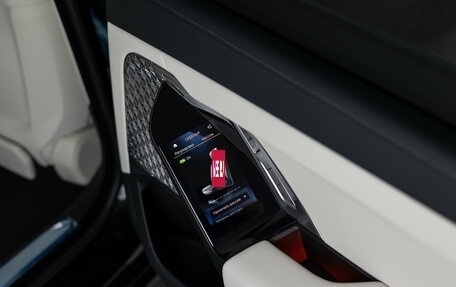 BMW 7 серия, 2025 год, 18 490 000 рублей, 32 фотография