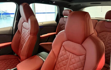 Audi SQ7, 2025 год, 18 500 000 рублей, 8 фотография