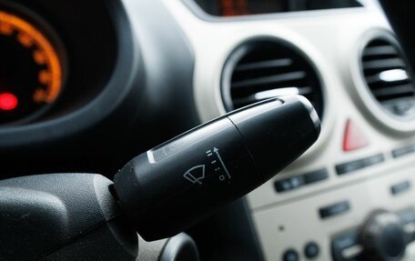 Opel Corsa D, 2008 год, 360 000 рублей, 20 фотография