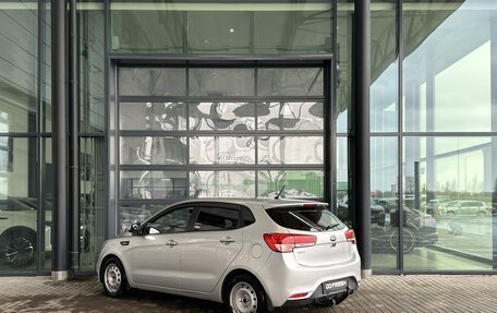 KIA Rio III рестайлинг, 2015 год, 750 000 рублей, 2 фотография