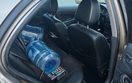 Nissan Almera, 2005 год, 235 000 рублей, 11 фотография