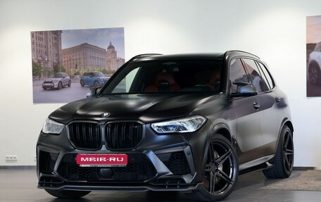 BMW X5 M, 2021 год, 9 950 000 рублей, 1 фотография