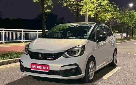 Honda Fit, 2021 год, 1 304 505 рублей, 1 фотография