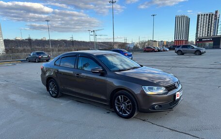 Volkswagen Jetta VI, 2012 год, 870 000 рублей, 1 фотография