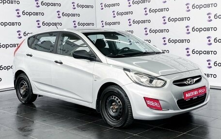 Hyundai Solaris II рестайлинг, 2014 год, 990 000 рублей, 1 фотография