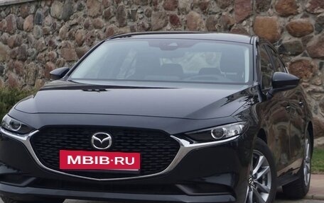 Mazda 3, 2022 год, 1 990 000 рублей, 3 фотография