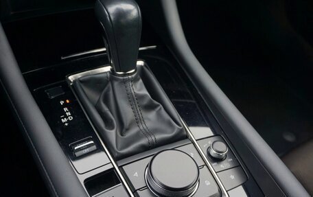Mazda 3, 2022 год, 1 990 000 рублей, 11 фотография