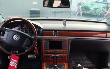 Volkswagen Phaeton I рестайлинг, 2004 год, 600 000 рублей, 9 фотография