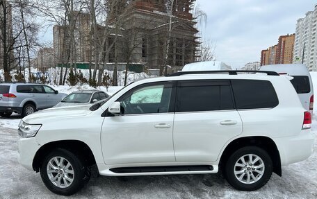 Toyota Land Cruiser 200, 2017 год, 6 700 000 рублей, 8 фотография