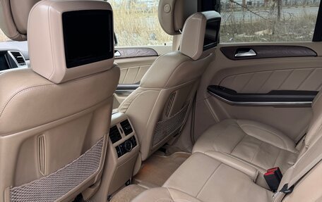 Mercedes-Benz GL-Класс, 2014 год, 3 150 000 рублей, 10 фотография