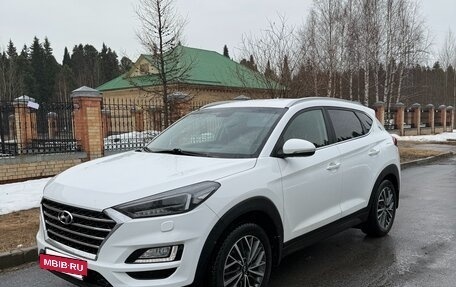 Hyundai Tucson III, 2019 год, 2 290 000 рублей, 2 фотография