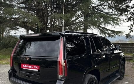 Cadillac Escalade IV, 2016 год, 4 500 000 рублей, 3 фотография