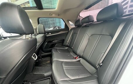 KIA K5, 2023 год, 2 519 240 рублей, 26 фотография