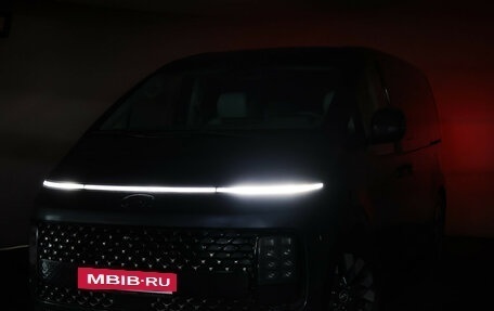 Hyundai Staria, 2022 год, 4 900 000 рублей, 30 фотография