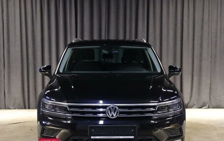 Volkswagen Tiguan II, 2017 год, 1 999 000 рублей, 11 фотография