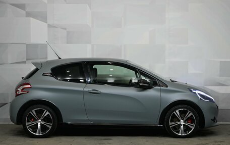 Peugeot 208 GTi I рестайлинг, 2014 год, 950 000 рублей, 9 фотография