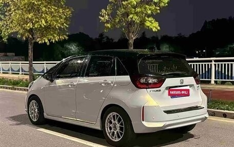 Honda Fit, 2021 год, 1 304 505 рублей, 3 фотография