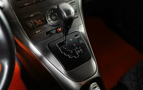 Toyota Auris II, 2007 год, 675 000 рублей, 13 фотография