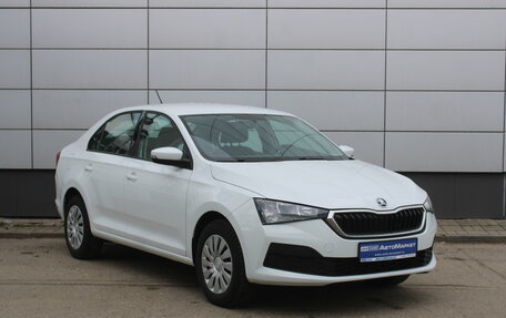 Skoda Rapid II, 2020 год, 1 415 000 рублей, 3 фотография