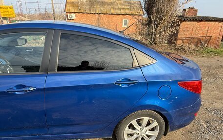 Hyundai Solaris II рестайлинг, 2012 год, 840 000 рублей, 8 фотография