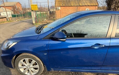 Hyundai Solaris II рестайлинг, 2012 год, 840 000 рублей, 9 фотография