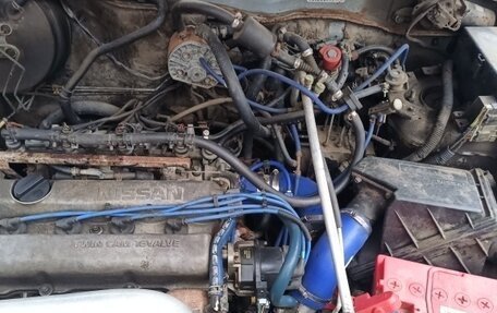 Nissan Rnessa, 1997 год, 350 000 рублей, 14 фотография